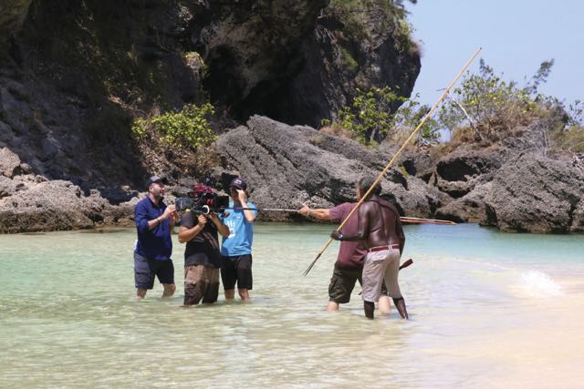 ntry Is Waiting For You - Behind the scenes at Lirrwi Tourism, Spear Fishing at Lonely Island, Bawaka Homelands, NT.jpg