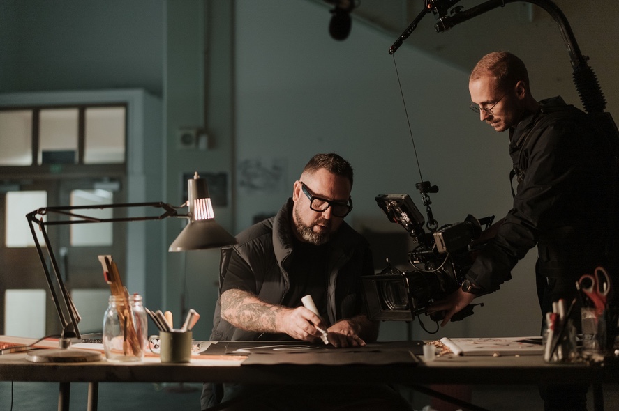 Fish&Clips’ Jeff Wood lights up the night in the latest campaign for Jaguar New Zealand