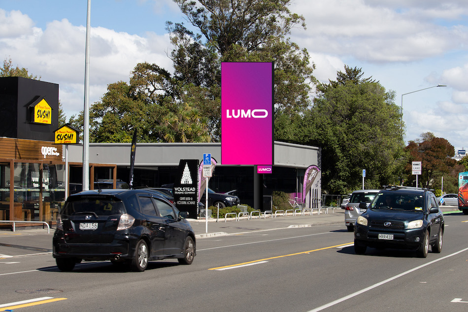 LUMO establishes foothold in Australia by joining the Alliance Outdoor Media Group