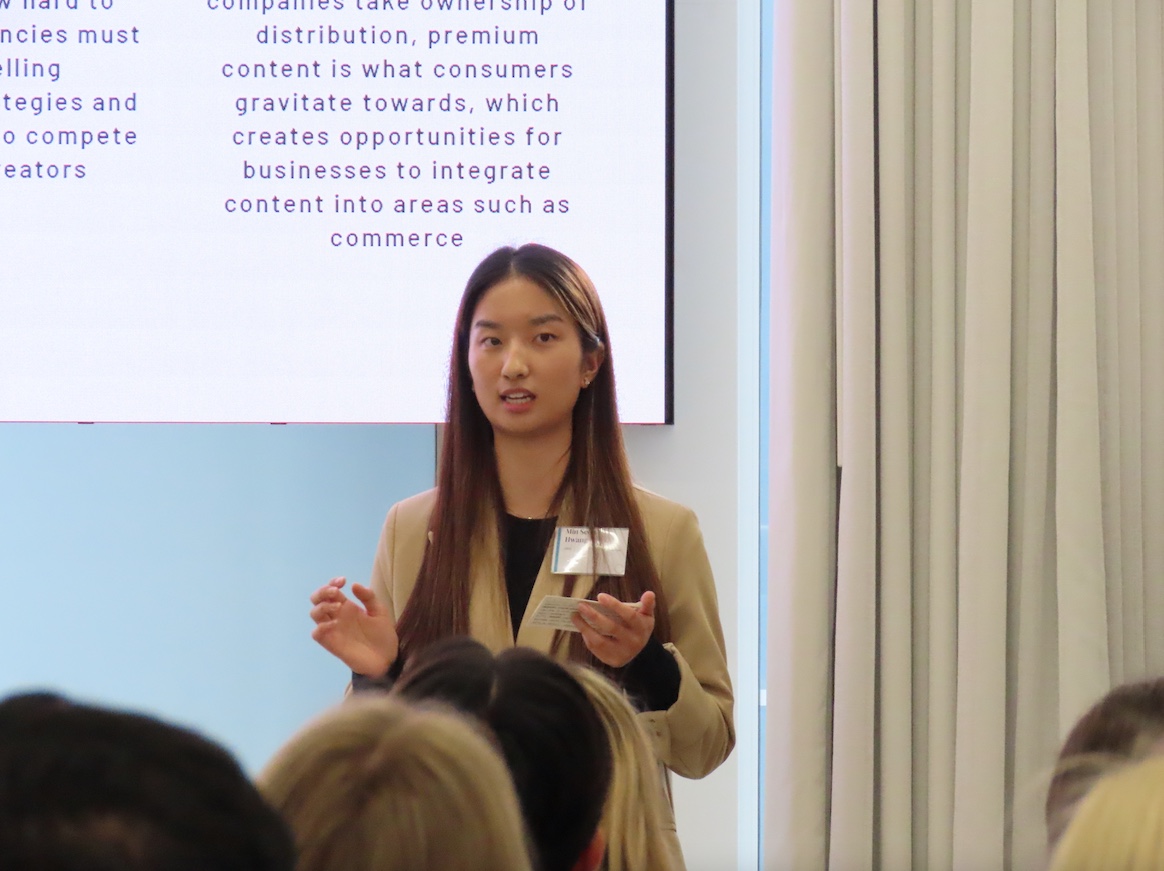 Students gather for Foundations of Advertising and Media 2022 presentation night