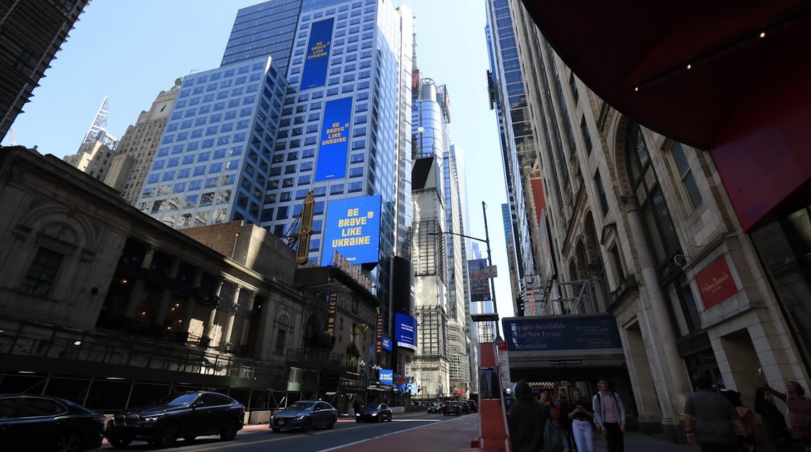 How advertisers are raising the advertising and media industry from the ground up in Ukraine