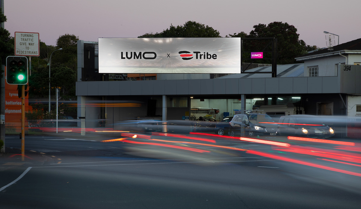 LUMO partners with Tribe to activate real-time sports data in DOOH