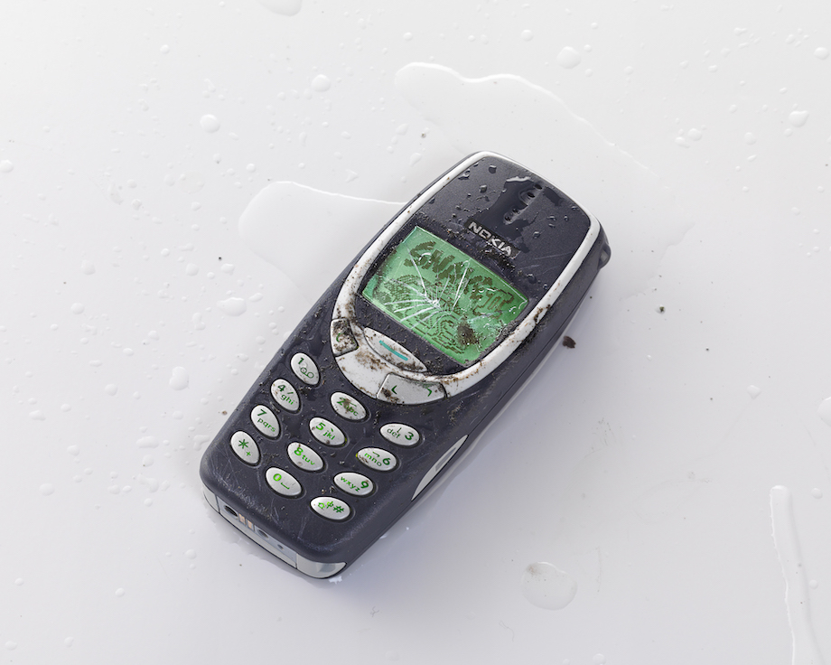 Get Lost this Summer with the Motion Sickness Burner Phone