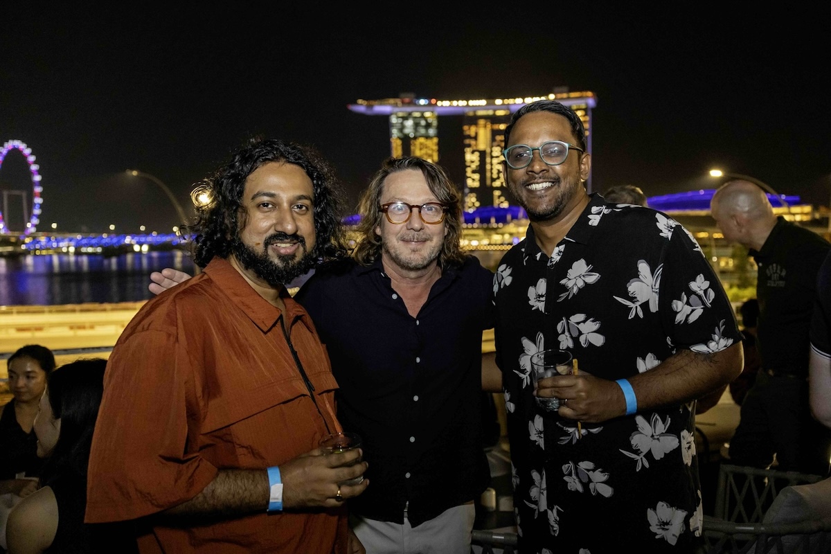 Hecklers party the night away under the Singapore skyline with the best of APAC