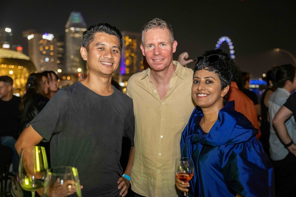 Hecklers party the night away under the Singapore skyline with the best of APAC