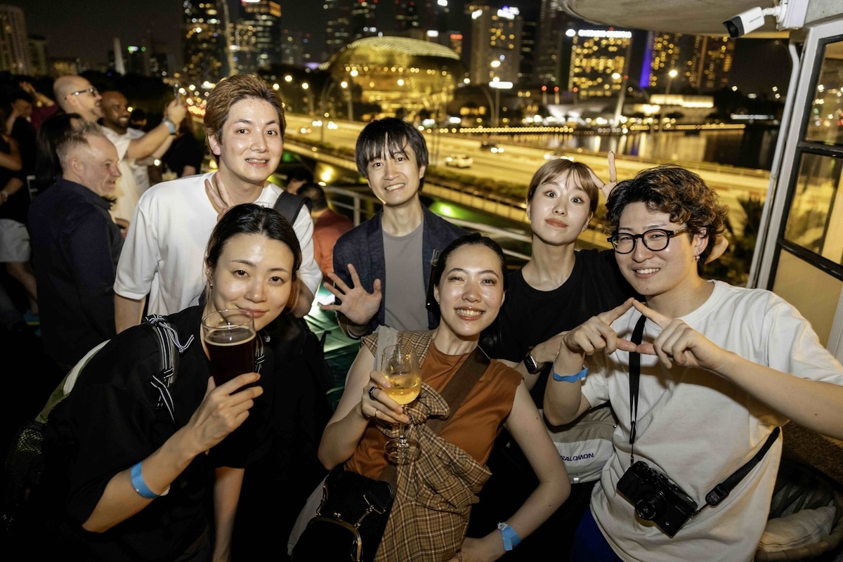 Hecklers party the night away under the Singapore skyline with the best of APAC