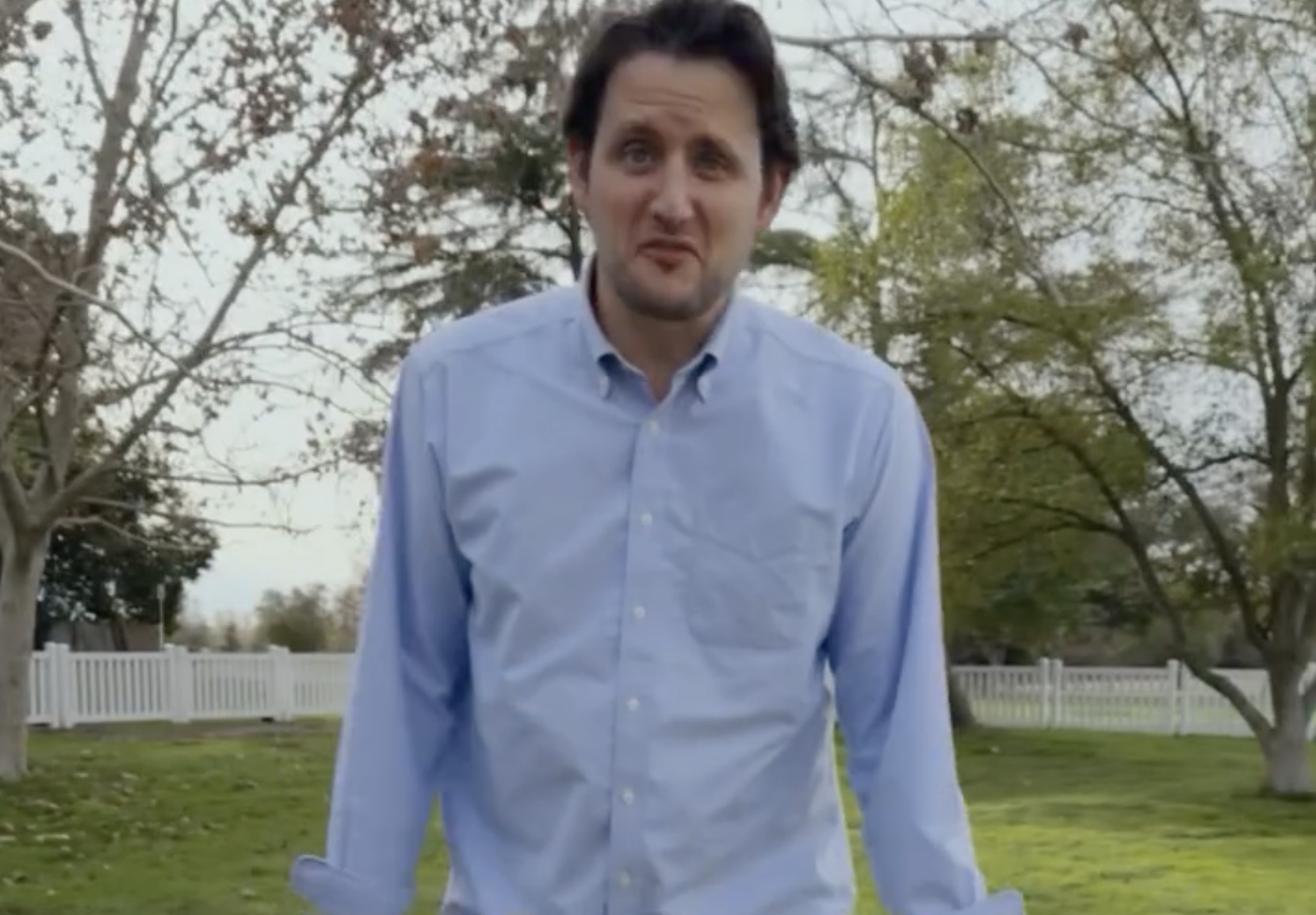 Actor Zach Woods treats rescue dogs to a day of pampering in new social campaign for Apple Pay