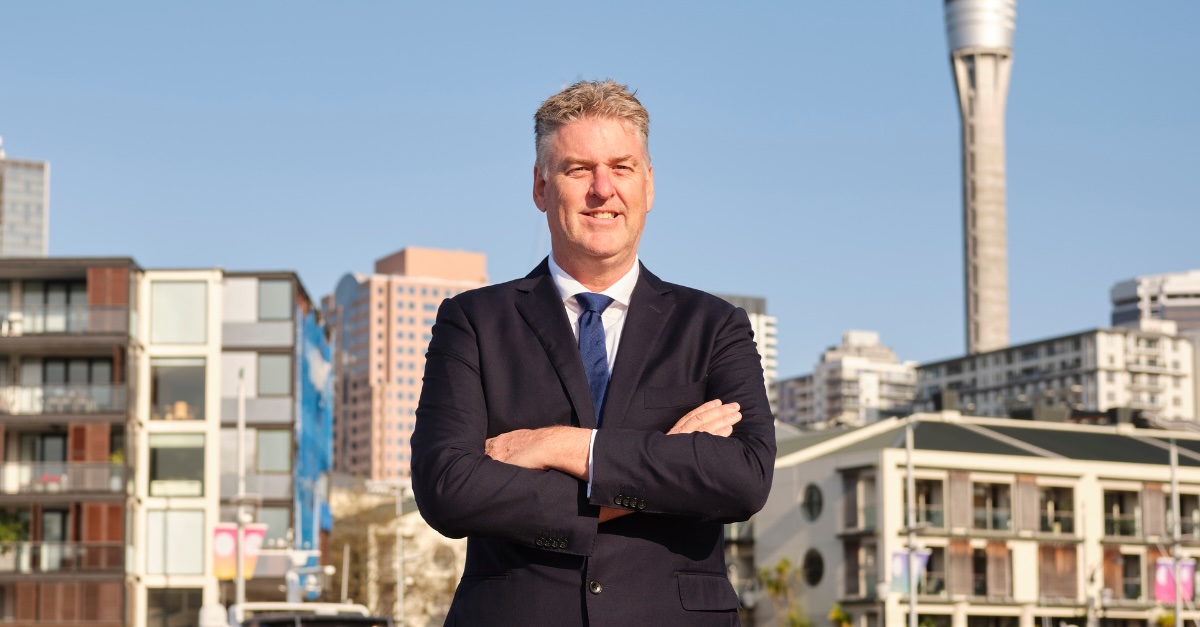 Phil Eastwood: Out of Home – Act Like a Showman, and We’ll Provide the Stage