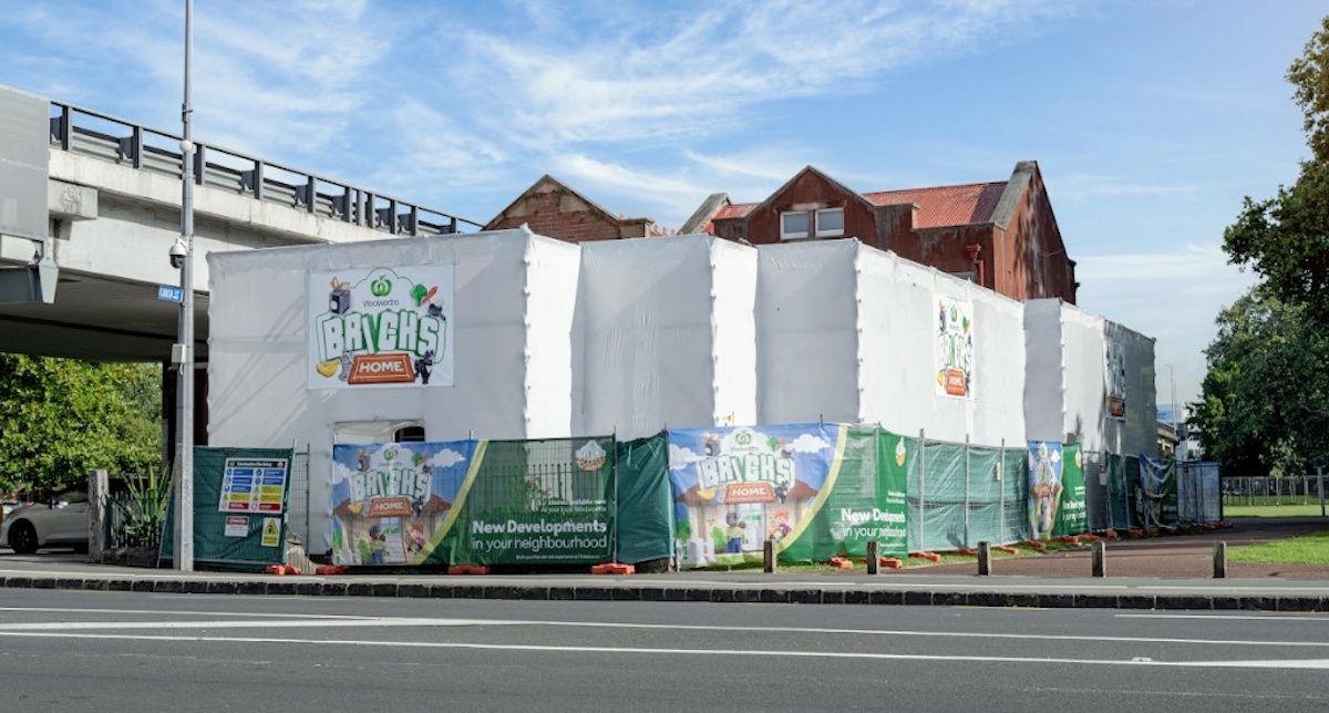 Dentsu builds full-scale site for small-scale builders in Woolworths Bricks Home activation