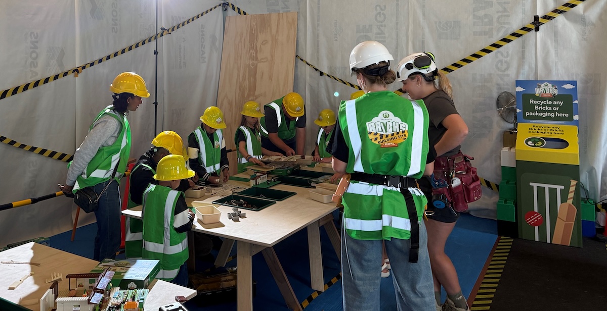 Dentsu builds full-scale site for small-scale builders in Woolworths Bricks Home activation